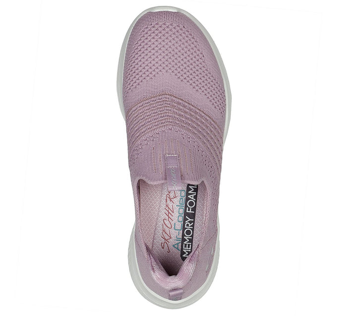 Skechers Women's Ultra Flex 3.0 Classy Charm Shoe