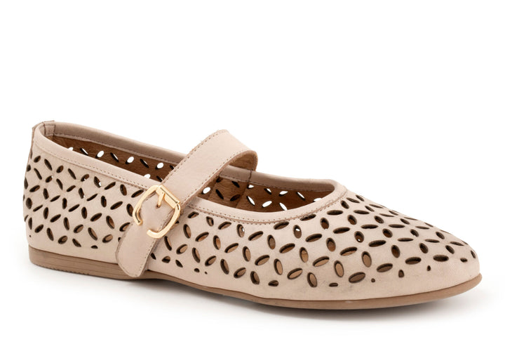 Bueno Women's Kehlani Shoe