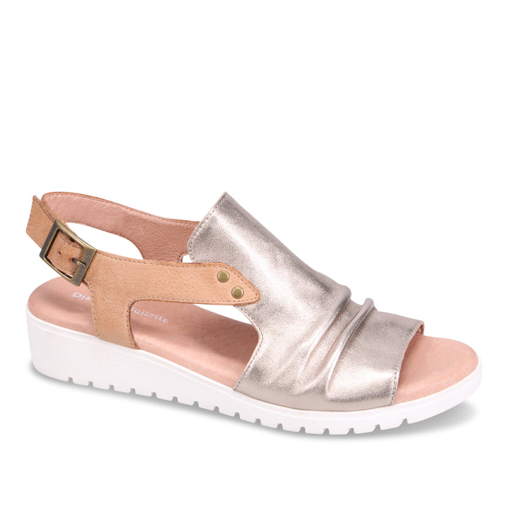 Django and Juliette Women's Madis Sandal