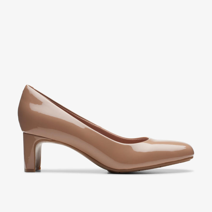 Clarks Women's Kyndall Iris Shoe