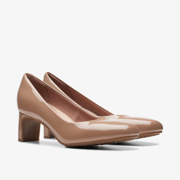 Clarks Women's Kyndall Iris Shoe
