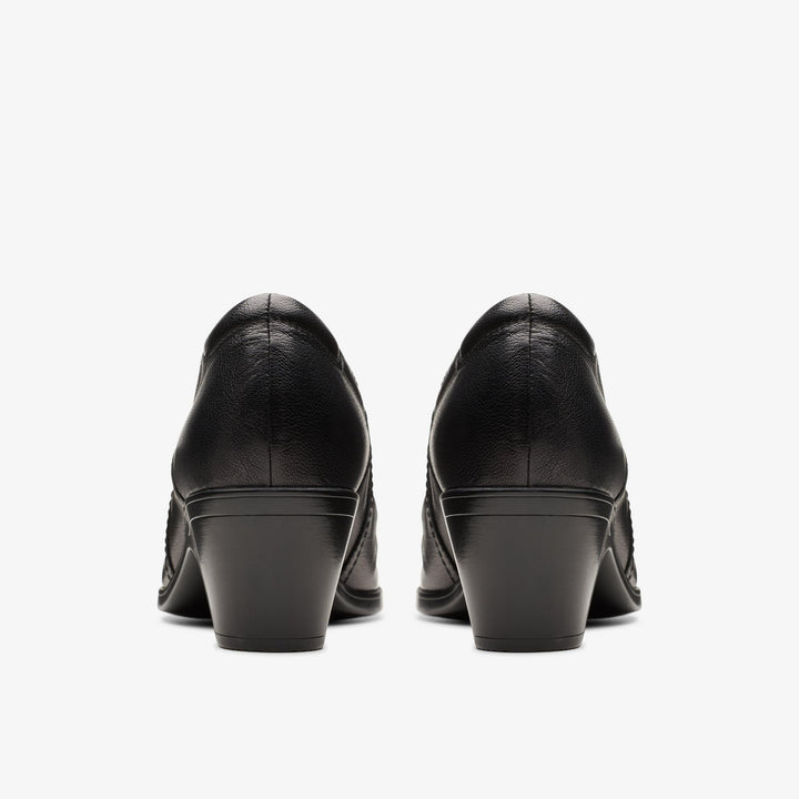 Clarks Women's Emily 2 Cove Shoe