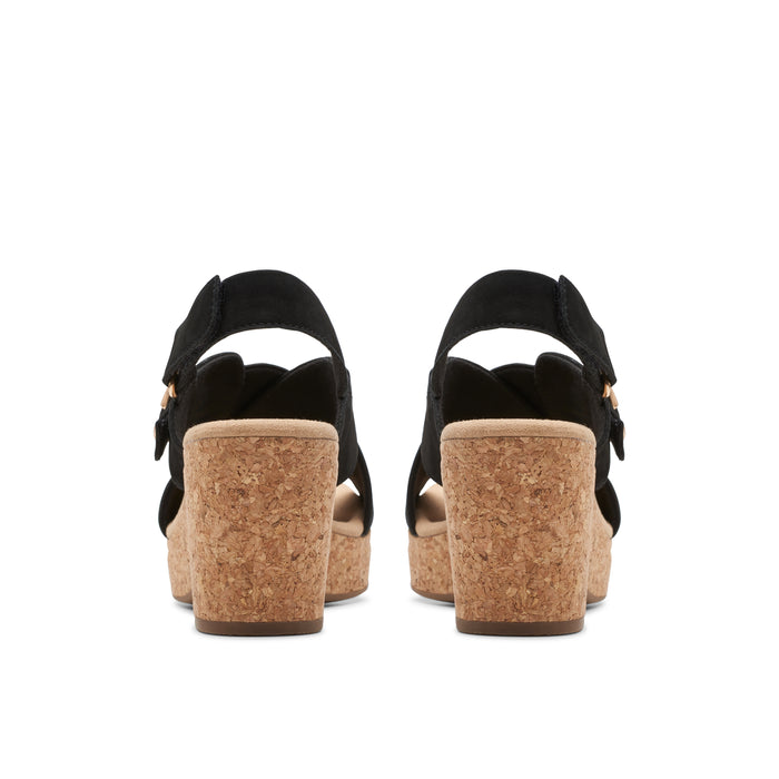 Clarks Women's Giselle Dove Sandal