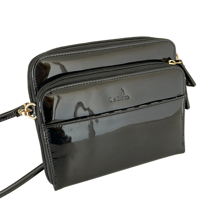 La Diva Women's 5250 Crossbody Bag