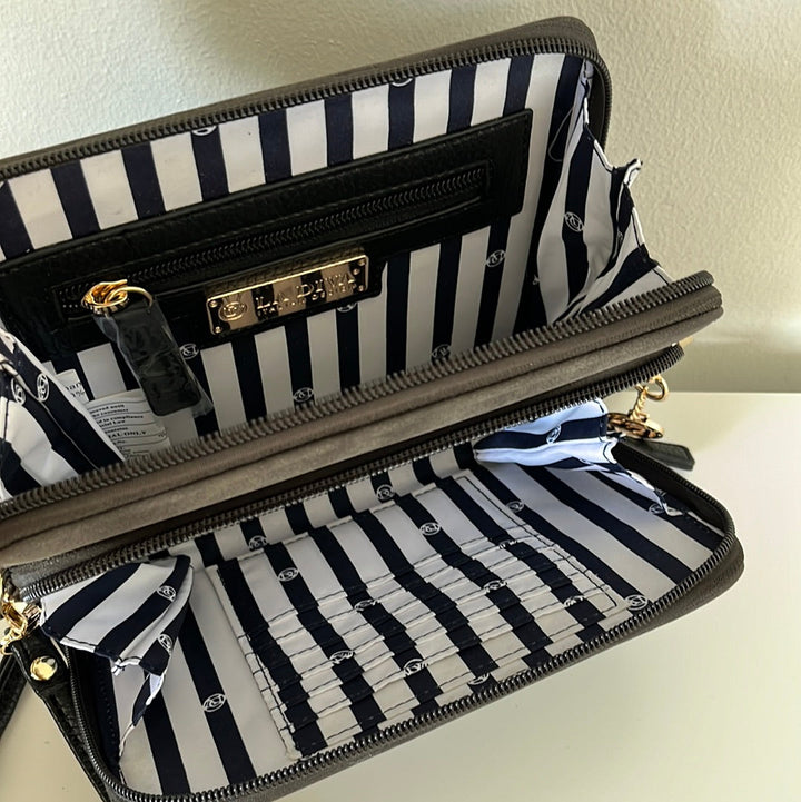 La Diva Women's 5250 Crossbody Bag