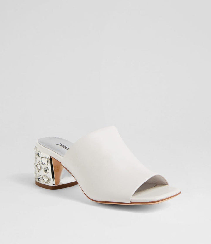 Django and Juliette Women's Pansie Sandal