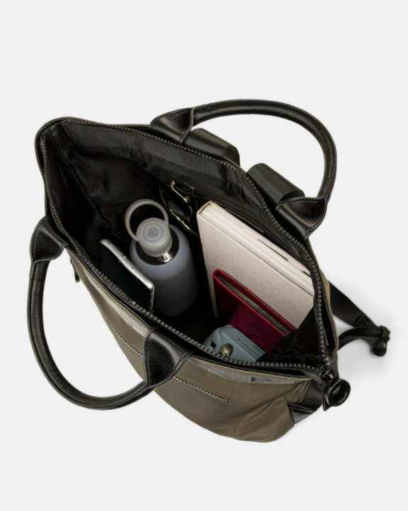 Bugatti Women's BKP7220 Backpack