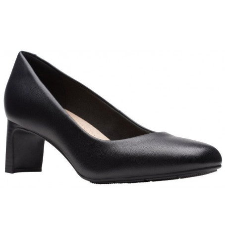 Clarks Women's Kyndall Iris Shoe