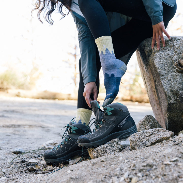 Darn Tough Women's D1971W Hiking Sock