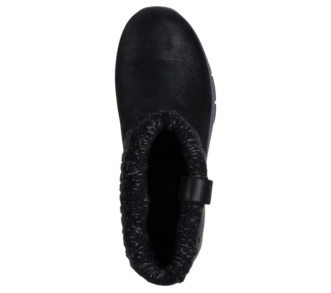 Skechers Women's Slip Ins RF Easy Going Cozy Weather 2 Boot