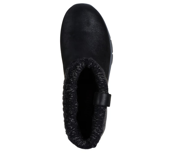 Skechers Women's Slip Ins RF Easy Going Cozy Weather 2 Boot